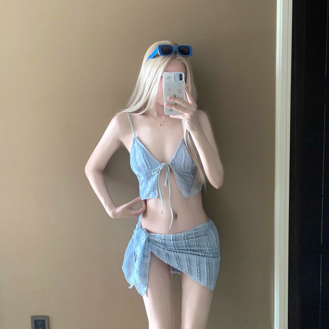 新款韓國Ins風泳裝比基尼三件套 泡湯溫泉泳裝海邊游泳池 高級感設計 小胸聚攏顯瘦度假必備, 2579藍色,均碼（適40-60公斤）