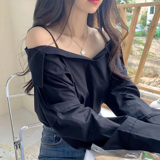 어반룩북 보트넥 오프숄터 셔츠 디자인 스칼렛 블라우스 셔츠