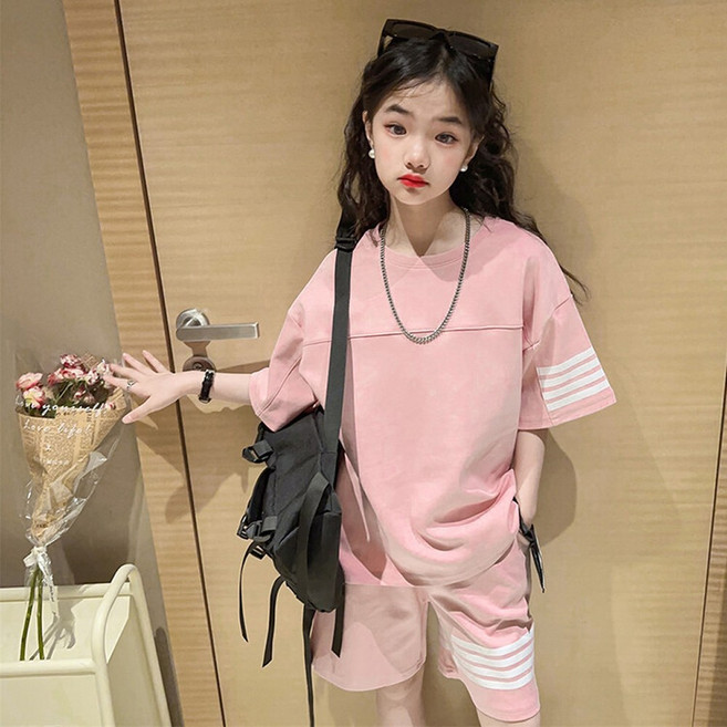 [유영]키즈 초등학생 여자 여름 반팔티 반바지 트레이닝복 상하복 세트