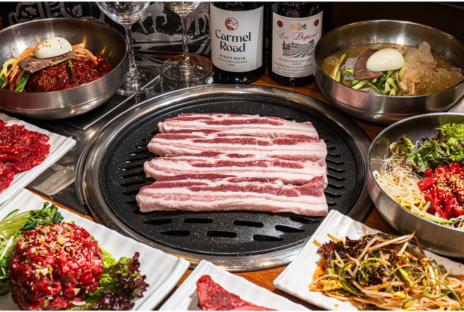 [초원한우마을] 프리미엄 녹차먹인 돼지 한돈 삼겹살[녹돈], 500g, 1개