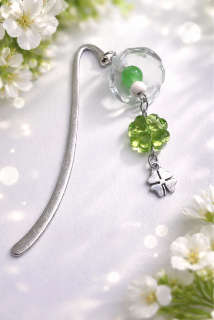 [비바블룸] 네잎클로버 책갈피 북마크 북클립 선물 금속책갈피 북홀더 투명 북스토퍼 북마커, 1개, 연녹색클로버