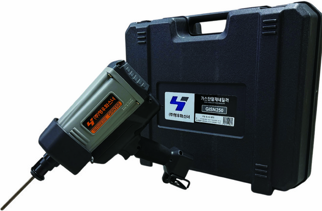 영우 가스네일러 GISN250 가스충전식 타정기 단열재화스너총, 1개