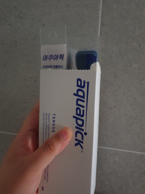 [오늘출발] 아쿠아픽 혀클리너 세트 (4개입) 저자극 완벽항균 혀클리너 혓바닥 백태 혀 백태제거 설태 입냄새 구취 제거 혀칫솔 스크래퍼, 혀클리너 1개(그린)