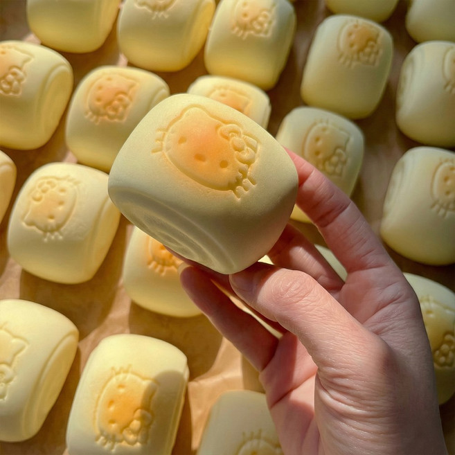 모든 고양이 빵 스퀴시 모찌인형 스트레스 해소 선물템 슬로우라이징 퐁신 말랑 디저트, 1개, 핑크