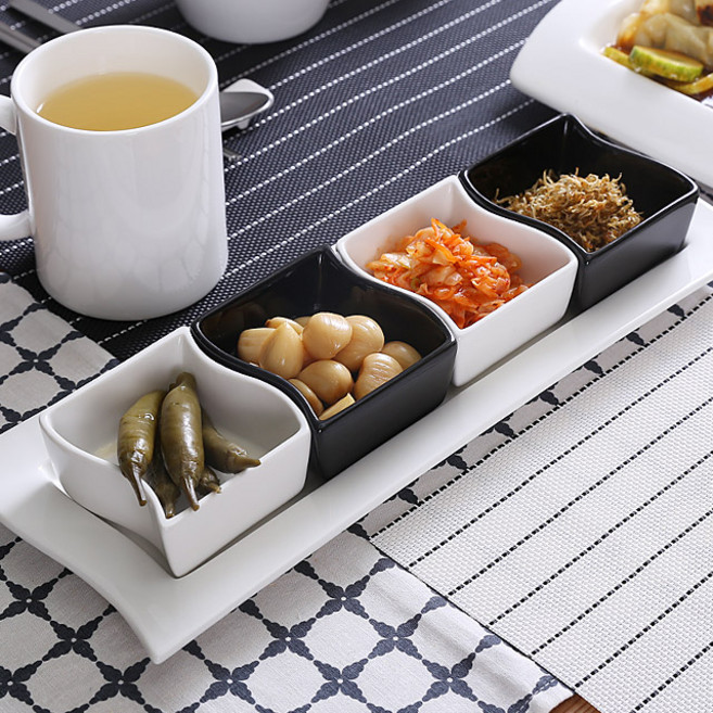 맛있는유혹 춤추는 피아노 4칸 나눔접시 세트, [반찬접시만] 1개 (색상:화이트), 1개