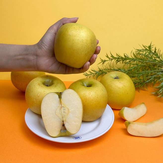 [경북] (실속형 흠과) 황금시나노골드 사과 (일반포장), 1개, 시나노골드 실속형 2kg 중소과(10-13과)