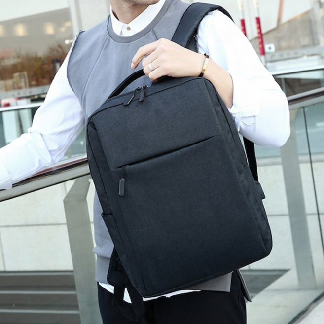 딜대쉬 어깨가 편한 스마트충전 노트북 백팩