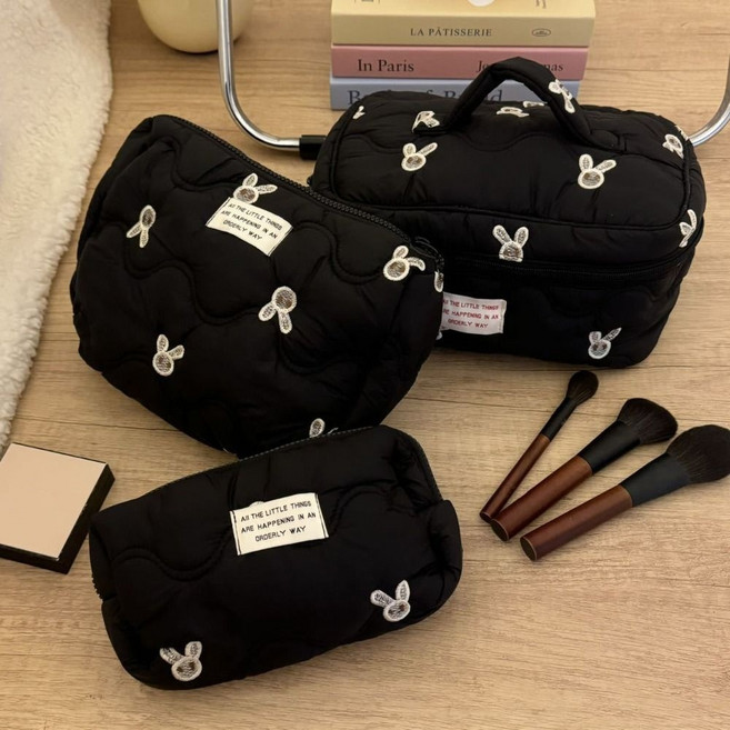 rabbit 자수 메이크업 보관 가방 대용량 여행 정리가방 화장품 파우치