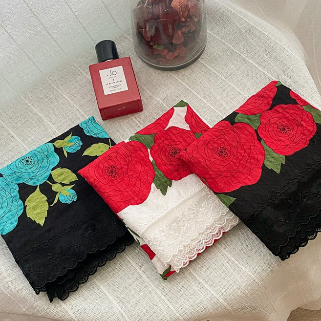 [에디트537] 매너손수건 무릎덮개 왕장미 손수건앞치마 큰손수건 선물용