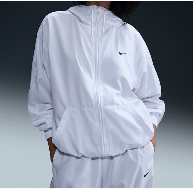 나이키 여성 바람막이 윈드러너 클래식 우븐 루즈 UV 프로텍션 후드재킷