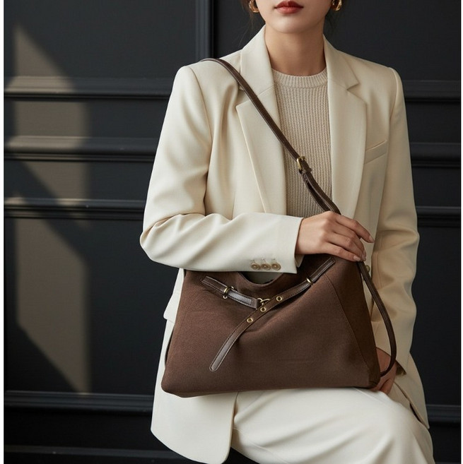 SENNCO 스웨이드가방 여성 스웨이드 호보백 겨울 데일리 숄더백 가을 보부상가방 보부상