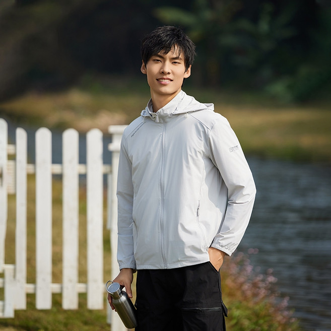 2024新款情侶款防曬涼感外套 抗UV薄外套 淺灰男款 高品質涼感 3XL