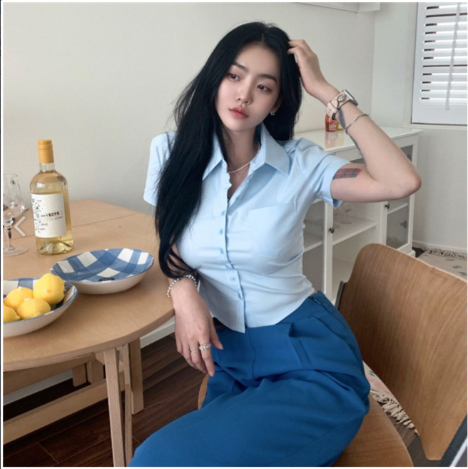 에쉬울프 크롭 포인트 몸매보정 포인트 셔츠