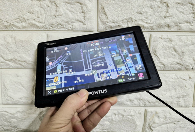 중고 현대엠앤소프트 폰터스 P470 지니맵 2D 8GB 7인치 내비게이션