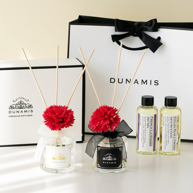 뒤나미스 블랙 라벨 100ml 카네이션 디퓨저 선물 세트 + 선물용 종이 가방, 1개, 4. 잉글리쉬 페어 앤 프리지아