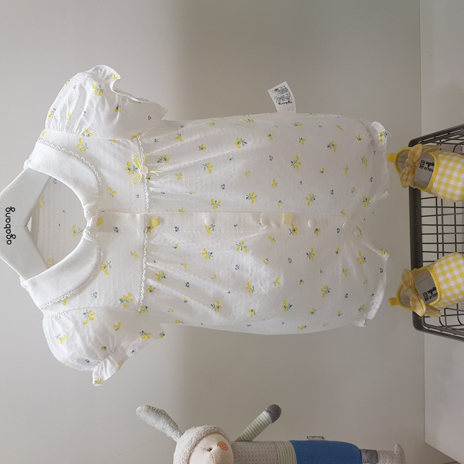 아가방 여름 베이비페어 신생아 여아 반팔 우주복 꽃무늬 자가드 면100 러블리 반바지 반소매 우주복 백일 돌 외출복 기저귀 편한 바디수트 / 백일 신생아 선물 추천