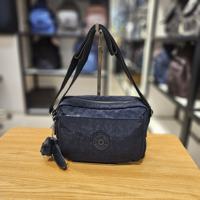 키플링 크로스백 #카메라백 #신상 할인50%# ABANU M 아바누M BLUE BLEU 2 KI707696V_Donga 동아쇼핑점