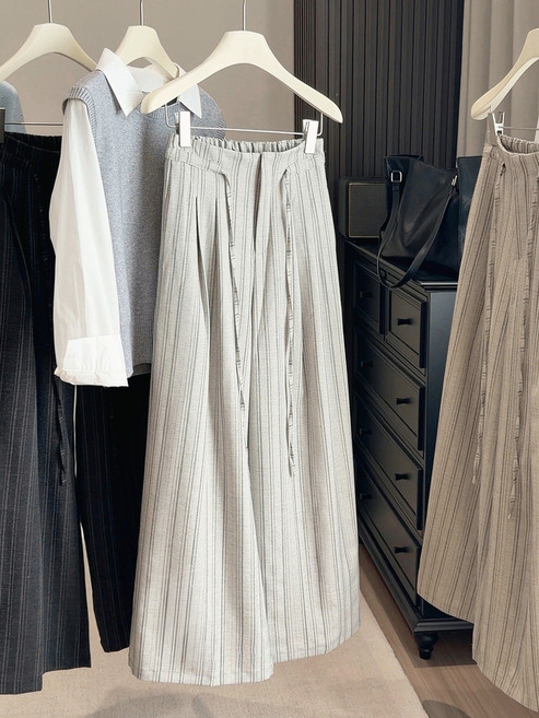 【顯瘦百搭】闊腿褲 休閒褲 西裝褲 直筒褲 垂感闊腿褲 高腰顯瘦 壓褶條紋設計 春季新款 通勤休閒兩穿