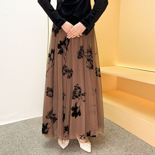 字版型網紗長裙 720度大裙擺 植絨花卉印花 中長款紗裙