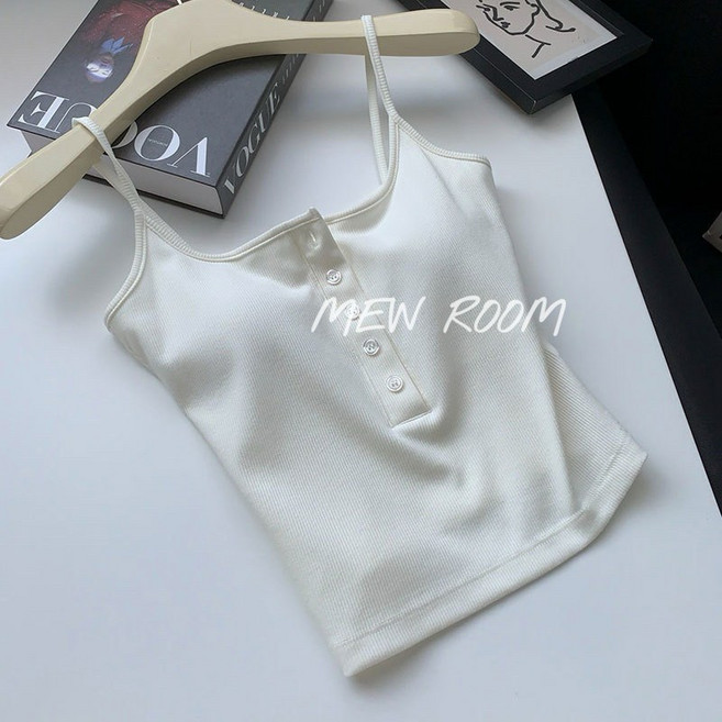 MEW ROOM 純欲紐扣螺紋自帶胸墊背心 無鋼圈小可愛 白色上衣