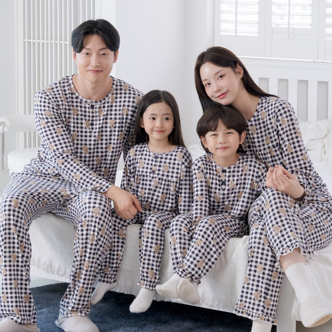 투위 가을겨울 피치기모 캐릭터 가족잠옷SET 커플잠옷