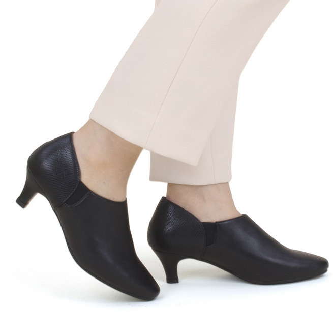 바니플랫 Banyflat 여성 몰리 모리 부티 힐