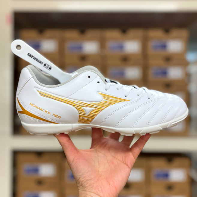 미즈노 발볼넓은 풋살화 모나르시다 네오 셀렉트 AS TF 주걱