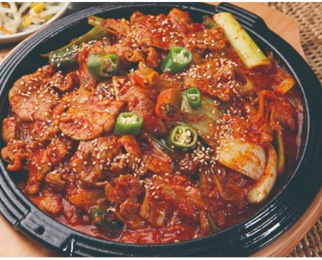 경남 김천 풍미 가득 육즙 매콤달콤 양념 제육볶음세트 HACCP인증 총1kg 특제고추장소스 돼지불고기, 2개, 500g