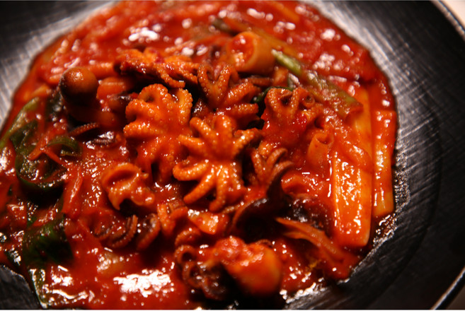 바다한입 쭈꾸미볶음 특제소스 매콤한 맛, 620g, 1개