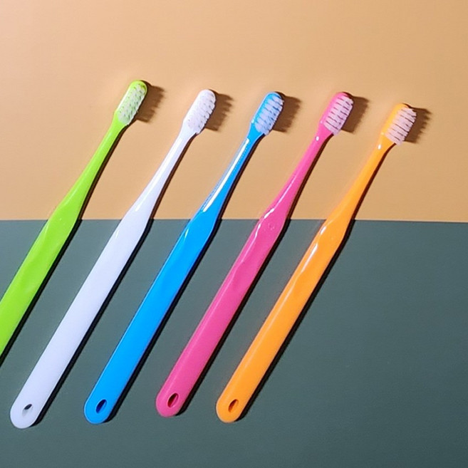 (10개)Ci Medical Ci700 칫솔 초미세모+라운드모(Medium Regualr) M(보통 모) * 색상 랜덤 발송 *