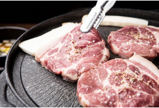 고슐랭 솔트에이징 숙성 돼지고기 200g 캠핑 1인가구 자취생 구이용 바베큐, 1개, 삼겹살200g