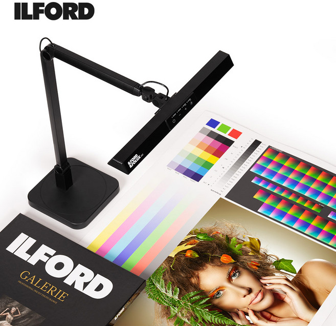 일포드 일포룩스 컬러뷰잉 램프 표준광원 D50 D65