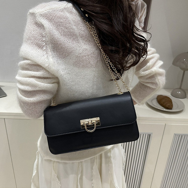 글램디브 모이루 럭셔리 골드 스퀘어 크로스백 A2279