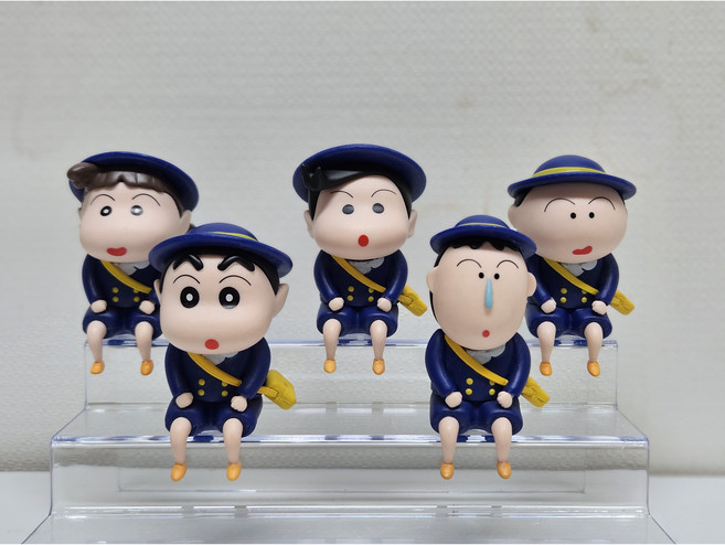 FATTYS 춘일부 교복 짱구 미니 피규어 차량용 장식품 세트(컬러 박스 포장), 1세트, 춘일부교복(컬러 박스 포장)