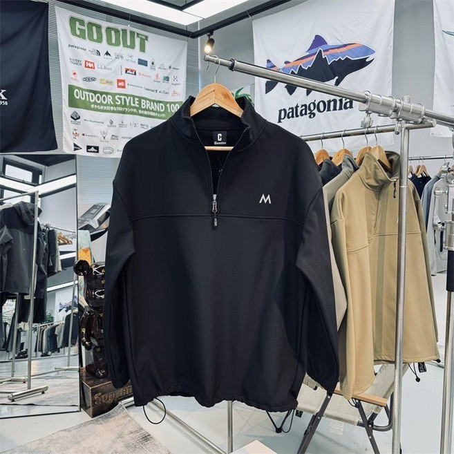 쩐쿠 남성 반집업 캐주얼 티셔츠 ZM018