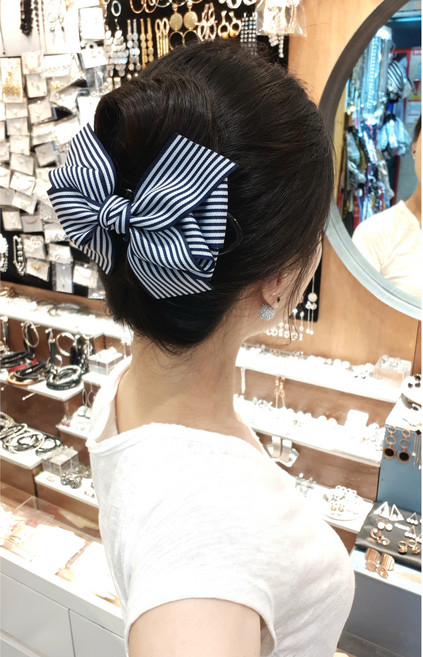 스트라이프 이중 볼륨리본 옆으로 꽂는 올림머리 포크 집게핀