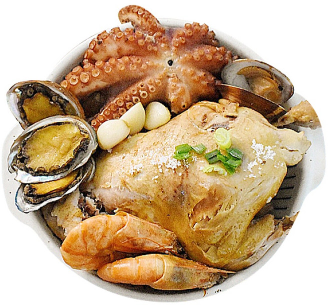 바로 끓여먹는 푸짐한 문어해신탕 국내산 생닭 1kg 포함 몸보신 밀키트, 1개, 2kg