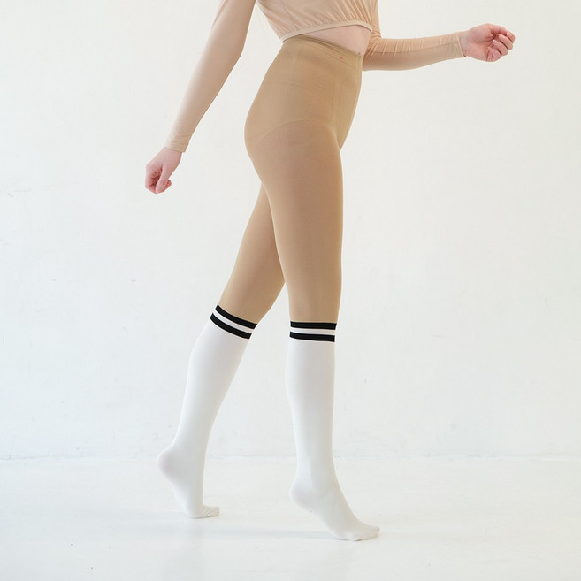 엠엠스포츠 여성 국내생산 300D 링클 기모 투톤 니삭스 골프스타킹, 니삭스-화이트