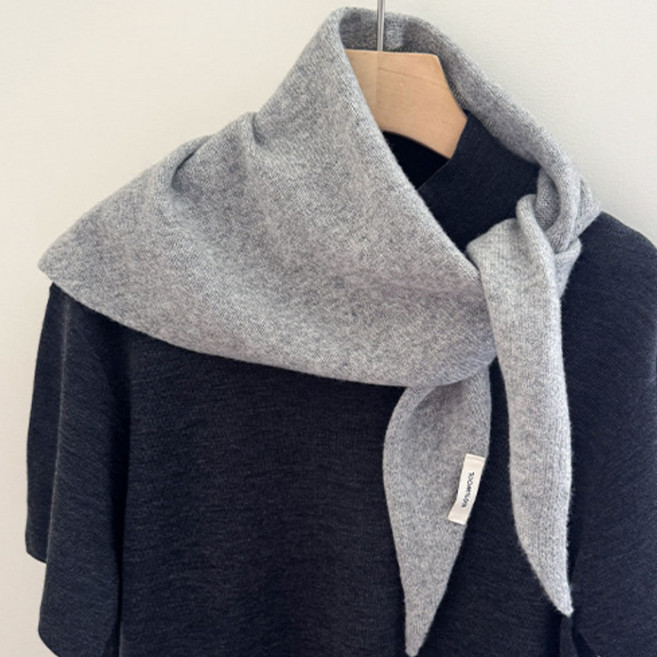 [RIBORI] 100%울 1+1 그레이 블랙 삼각 심플 머플러