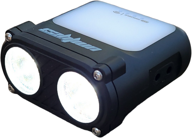 유니티23 충전식 터치리스 모션센서 캠핑 낚시 등산 멀티 헤드랜턴 콰트로2, 블랙, 1개