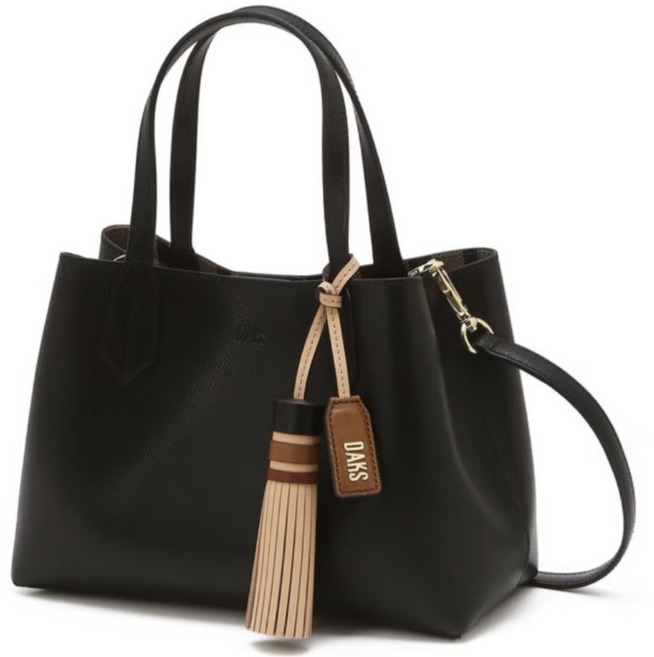 닥스 >>선물추천 블랙 핸드백 가방 소가죽 테슬장식 토트백 (WCBA5E366BK)