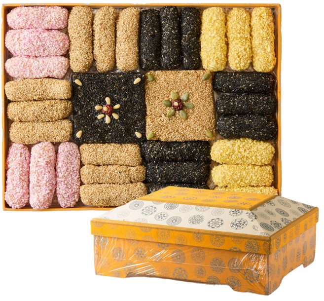 강릉은정한과 한지(대) 4단 선물세트 (전통 유과 한과 명절선물 답례품 설날선물 추석선물 부모님선물 상견례선물 고급선물), 실크보자기