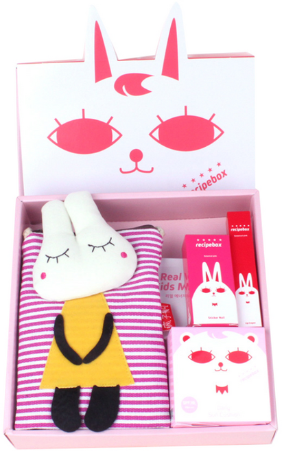 레시피박스 해피박스 어린이 메이크업 5종 세트, 가방(랜덤) + 어린이 마스크팩 2p + 매니큐어 보타니컬 핑크 + 립크레용 + 데일리 썬쿠션, 1세트