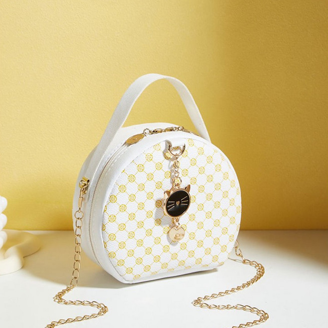 [이냐시아] 여성 원형 크로스백 데일리 숄더백 귀여운 고양이 참장식 체인백 4컬러