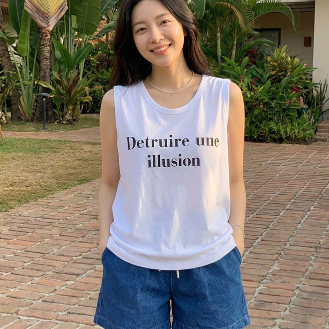 상상그이상 여성용 국내제작 일루션 나시 형광컬러 오버핏 롱티 캐주얼한 레터링 티셔츠 어디에나 부담없이 입기좋은 이너 데일리 나시 티셔츠