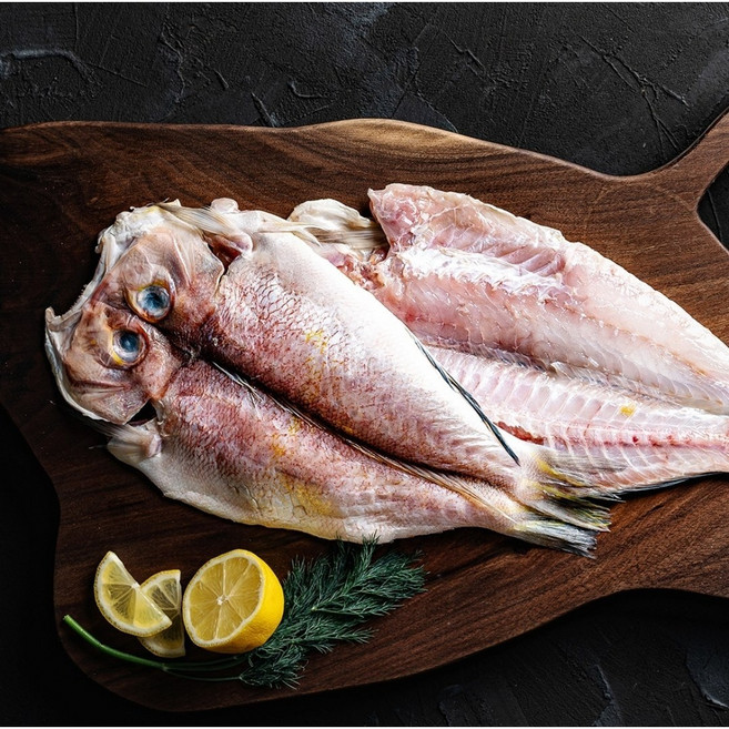 [제주정품수산] 자연산 참 옥돔 특대 반건조 옥돔 진짜 참옥돔 가격비교, 4개, 대(200g)