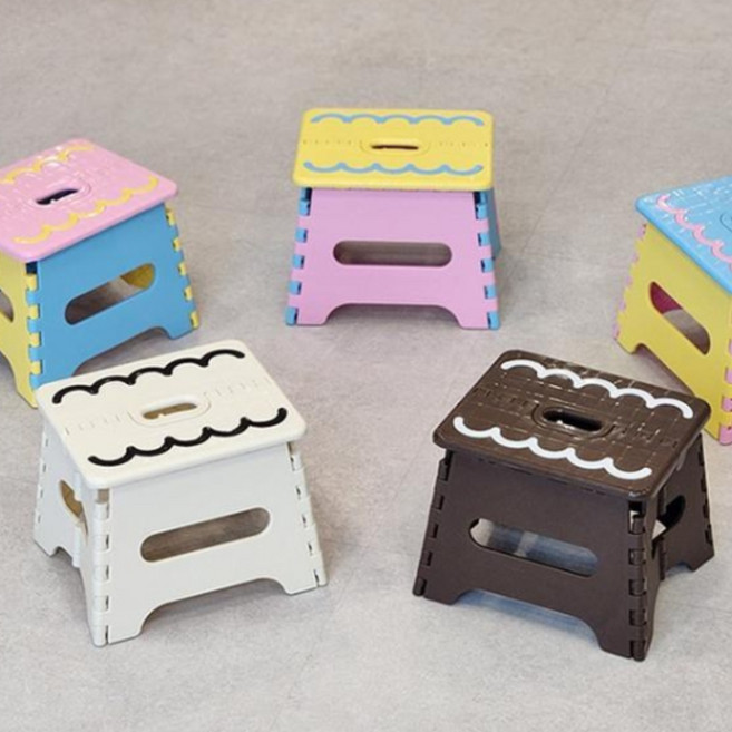 안전잠금 접이식 의자 간이 미니의자 플라스틱 소형 발받침 스툴 체어, 아이보리, 1개