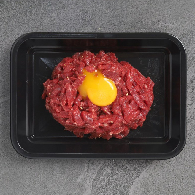 [고기팩트] 육회 한우 1등급 200g 우둔살 당일작업 특제소스증정, 1개