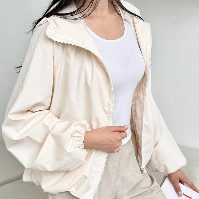 아워니즈 여성 초경량 크롭 후드 집업 바람막이