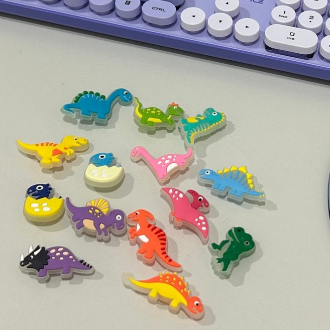 [Redcorner] 14종 빛나는 공룡 티라노 파츠 세트 불빛 야광 남아 클로그 신발 PVC 부드러운 DIY 액세서리 장식 버클 꾸미기